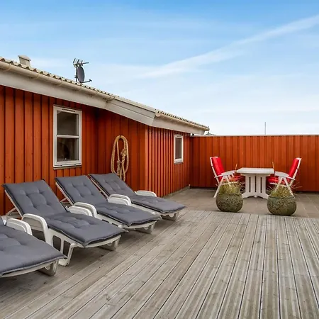 Dolma - 75m From The Sea By Interhome Løkken