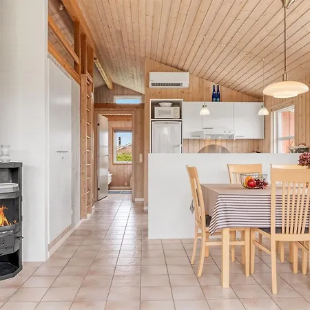 Dolma - 75m From The Sea By Interhome Feriehus Løkken